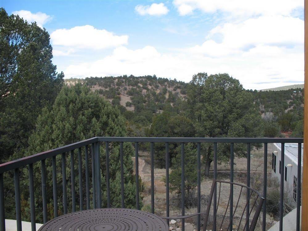 Bear Mountain Lodge Silver City Buitenkant foto